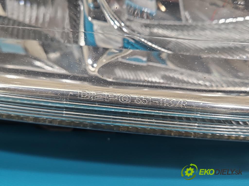 Renault Laguna II 2001-2007 1.8 16V 120 HP manual 88 kW 1783 cm3 5- Reflektor: pravý  (Svetlo predné pravé)