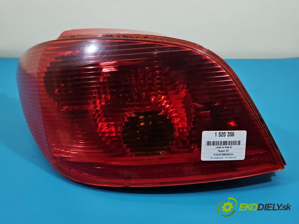 Peugeot 307 1.4 8V 75 HP manual 55 kW 1360 cm3 5- svetlo / reflektor zadné ľavé  (Kľučka dverí ostatné)
