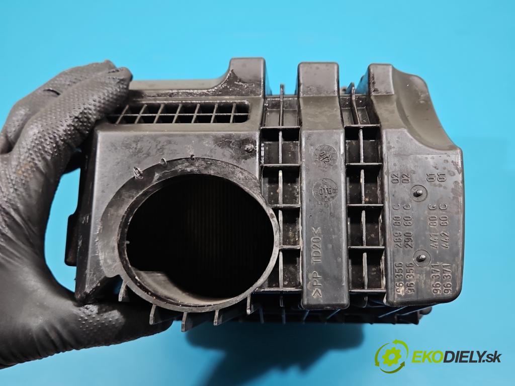 Peugeot 307 1.4 8V 75 HP manual 55 kW 1360 cm3 5- obal filtra vzduchu 9635628980 (Obal vzduchového filtra)