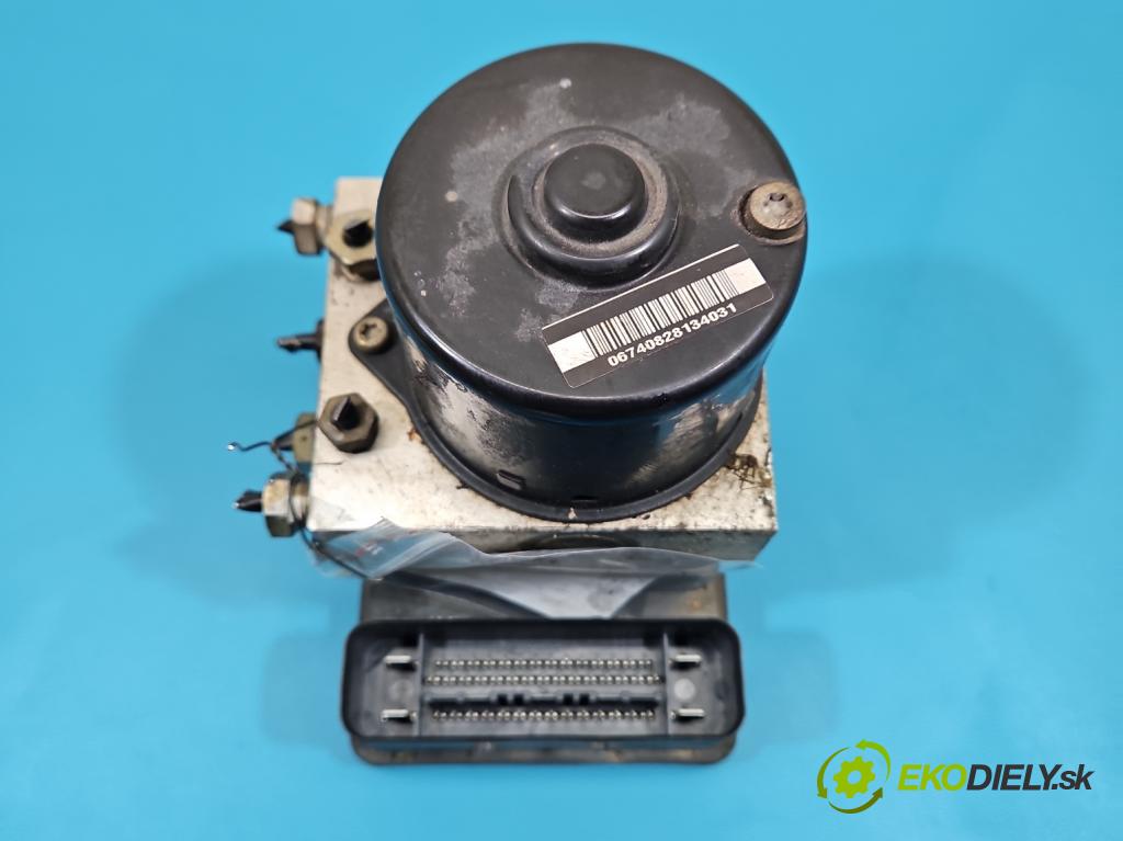 Ford Fiesta Mk6 2002-2008 1.4 16V 80 HP manual 59 kW 1388 cm3 5- čerpadlo abs 2S61-2M110-CE (Pumpa ABS)