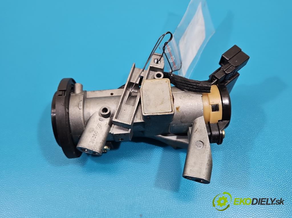 Volvo V40 I 1995-2004 1.8 16v 116 HP manual 85 kW 1731 cm3 5- Spínačka (Spínacia skrinka)