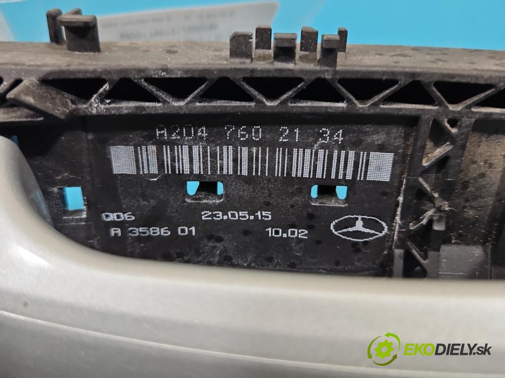 Mercedes A W176 2012-2018 1.5 CDI 109 hp manual 80 kW 1461 cm3 5- klika zadní levé A2047602134 (Klika dveří ostatní)