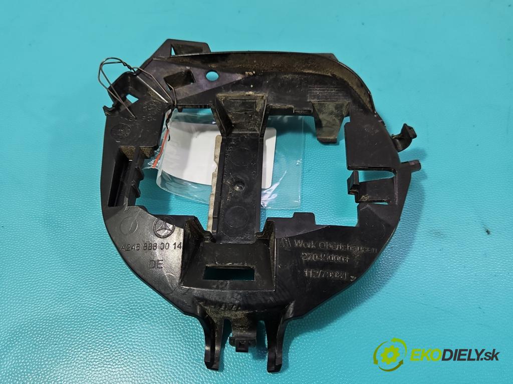 Mercedes A W176 2012-2018 1.5 CDI 109 HP manual 80 kW 1461 cm3 5- Upevnenie: B3490/026