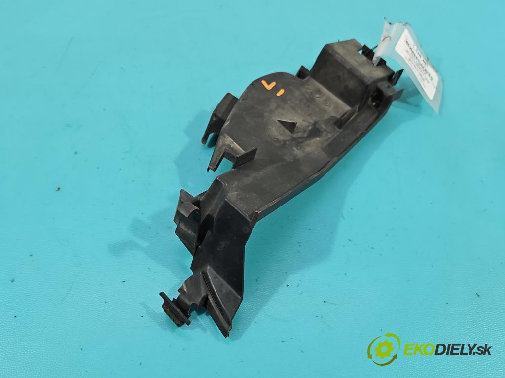 Mercedes A W176 2012-2018 1.5 CDI 109 HP manual 80 kW 1461 cm3 5- kryt plast A1768880138