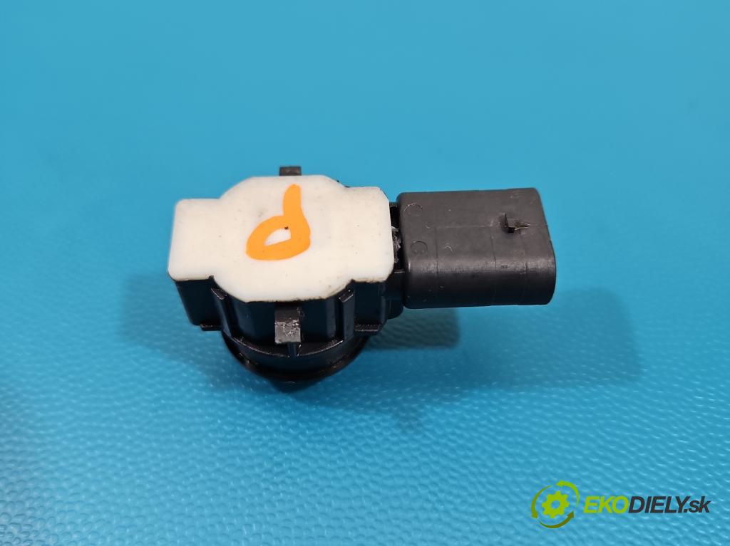 Mercedes A W176 2012-2018 1.5 CDI 607951 109 HP manual 80 kW 1461 cm3 5- snímač parkovaní: A0009050242009