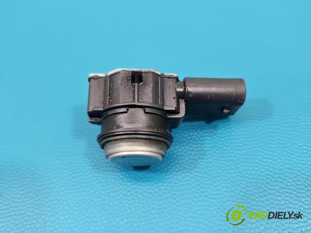 Mercedes A W176 2012-2018 1.5 CDI 607951 109 HP manual 80 kW 1461 cm3 5- snímač parkovaní: A0009050242009