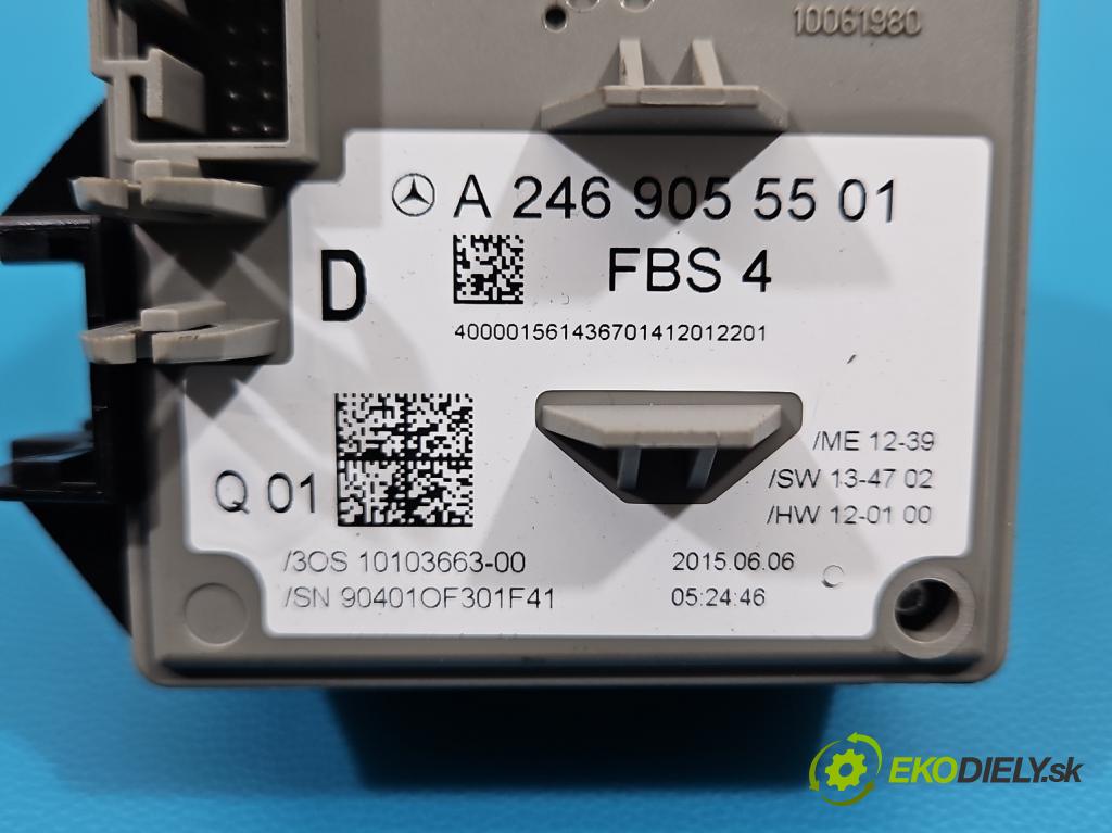 Mercedes A W176 2012-2018 1.5 CDI 109 HP manual 80 kW 1461 cm3 5- Spínačka A2469055501 (Spínacia skrinka)