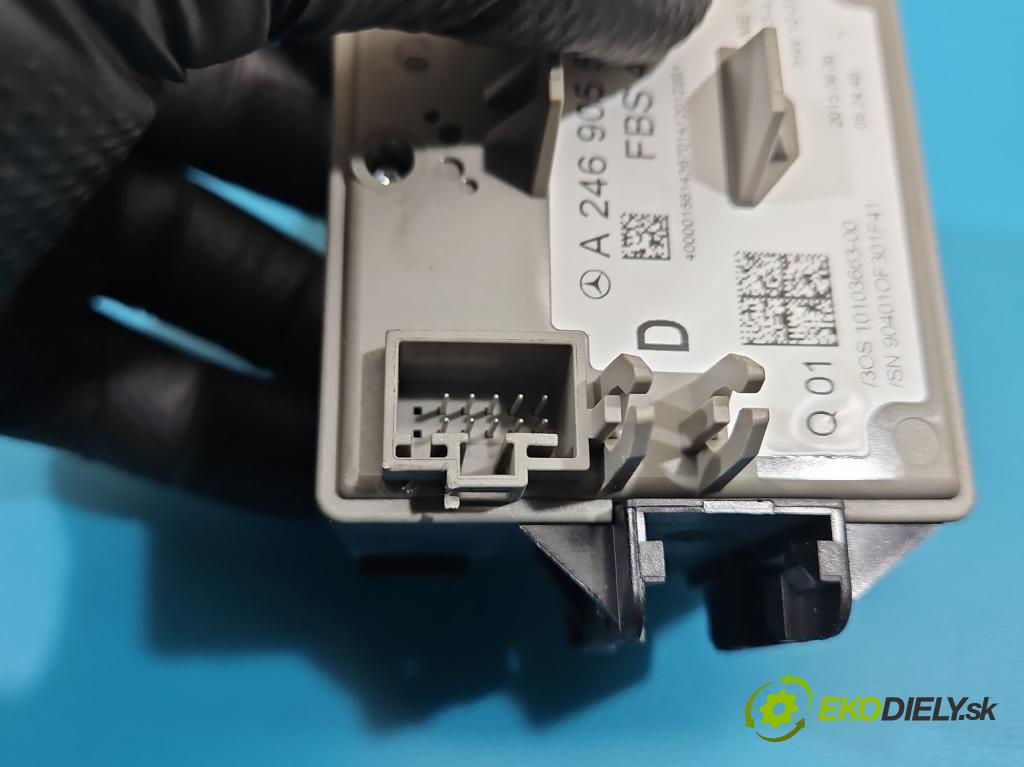 Mercedes A W176 2012-2018 1.5 CDI 109 HP manual 80 kW 1461 cm3 5- Spínačka A2469055501 (Spínacia skrinka)