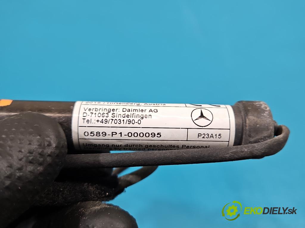 Mercedes A W176 2012-2018 1.5 CDI 109 HP manual 80 kW 1461 cm3 5- airbag vzduch: ostatné 0589-P1-000095