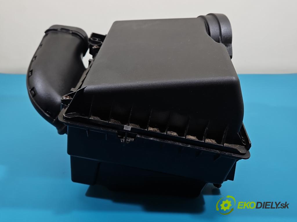 Mercedes A W176 2012-2018 1.5 CDI 109 HP manual 80 kW 1461 cm3 5- obal filtra vzduchu A6070900301 (Obal vzduchového filtra)