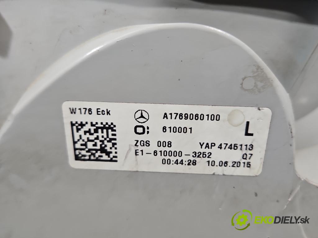Mercedes A W176 2012-2018 1.5 CDI 109 hp manual 80 kW 1461 cm3 5- světlo zadní levé A1769060100 (Klika dveří ostatní)