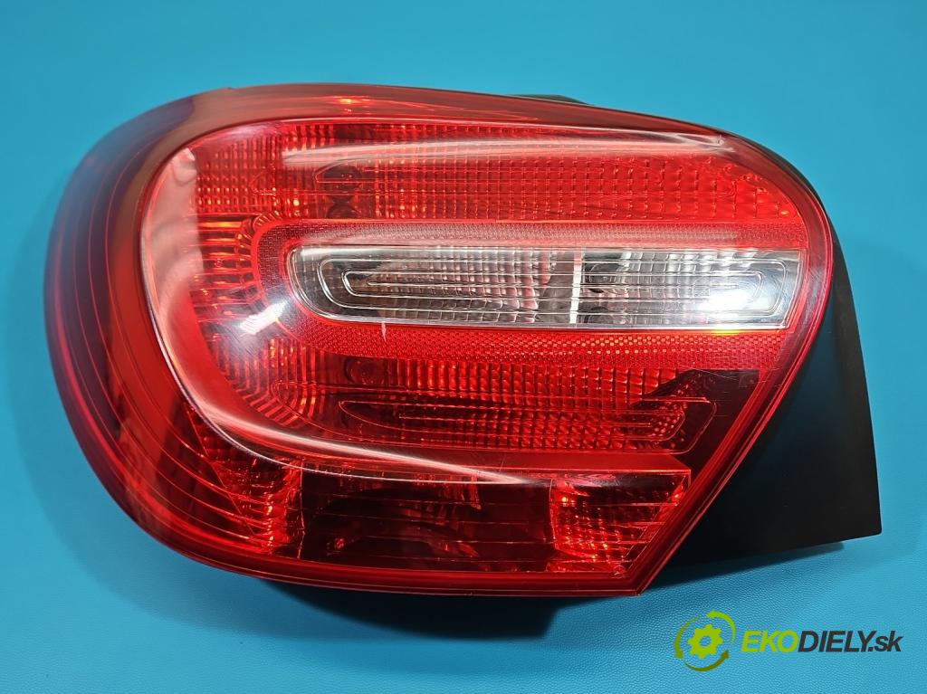 Mercedes A W176 2012-2018 1.5 CDI 109 hp manual 80 kW 1461 cm3 5- světlo zadní levé A1769060100 (Klika dveří ostatní)
