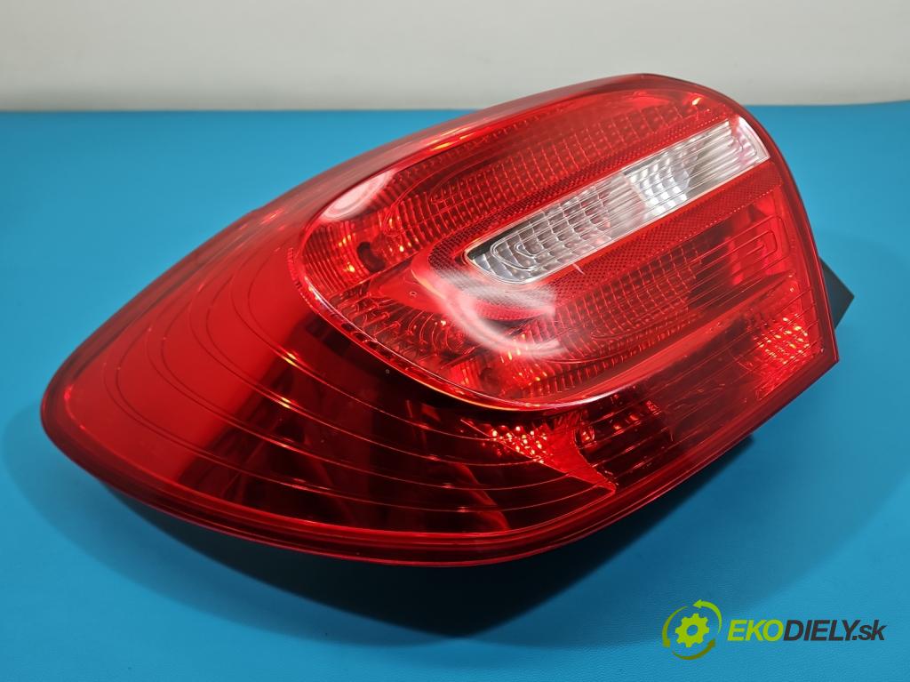 Mercedes A W176 2012-2018 1.5 CDI 109 hp manual 80 kW 1461 cm3 5- světlo zadní levé A1769060100 (Klika dveří ostatní)