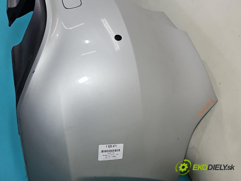 Mercedes A W176 2012-2018 1.5 CDI 109 hp manual 80 kW 1461 cm3 5- nárazník zadní  (Klika dveří ostatní)
