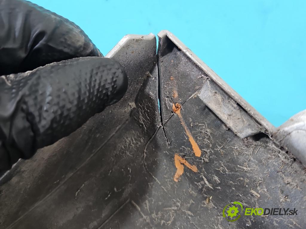 Mercedes A W176 2012-2018 1.5 CDI 109 HP manual 80 kW 1461 cm3 5- lišta práh: ľavé A2466901340 (Lišta prahová)