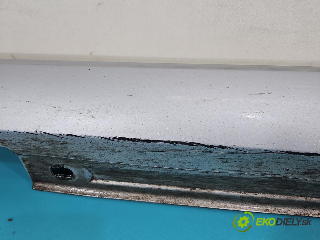 Mercedes A W176 2012-2018 1.5 CDI 109 HP manual 80 kW 1461 cm3 5- lišta práh: ľavé A2466901340 (Lišta prahová)