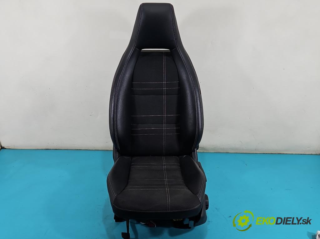 Mercedes A W176 2012-2018 1.5 CDI 109 HP manual 80 kW 1461 cm3 5- Sedačka ľavý 1769108301 (Sedadlo)