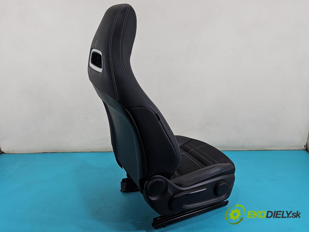 Mercedes A W176 2012-2018 1.5 CDI 109 hp manual 80 kW 1461 cm3 5- Sedadlo pravý  (Sedadlo)
