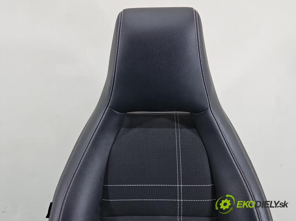 Mercedes A W176 2012-2018 1.5 CDI 109 hp manual 80 kW 1461 cm3 5- Sedadlo pravý  (Sedadlo)