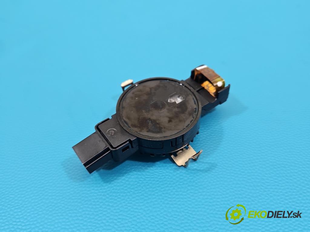 Bmw iX3 G08 0.0 elektrický: 286 HP automatic 210 kW  5- snímač déšť: 5A61845-01 (Snímač dažďa)