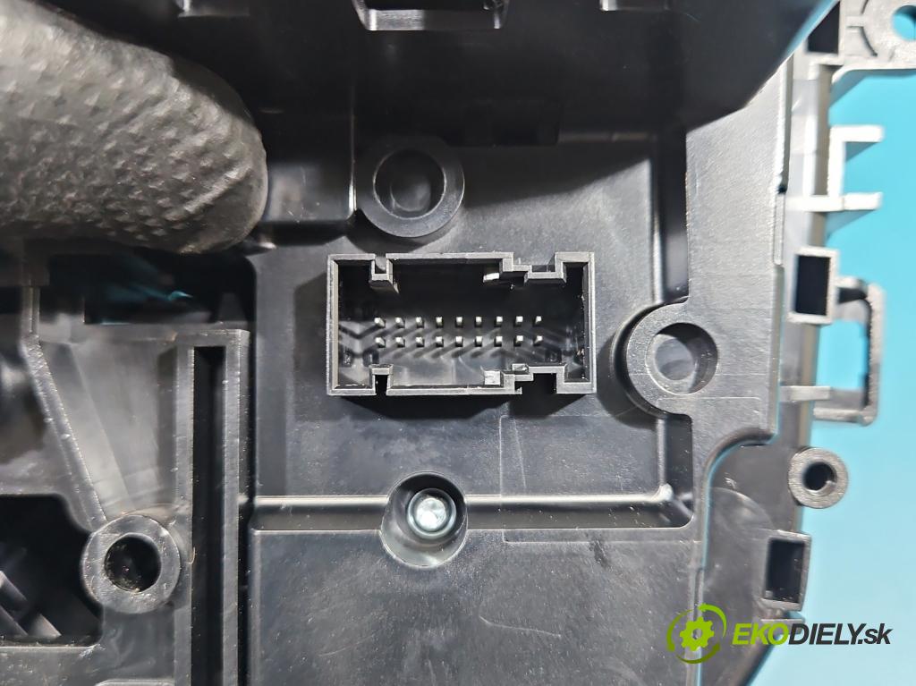 Bmw iX3 G08 0.0 elektrický: 286 HP automatic 210 kW  5- Páka: Změny: stupeň,rýchlosť 5A5C453-01 (Rýchlostná páka (kulisa))