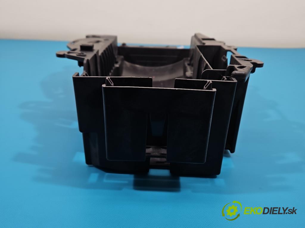 Bmw iX3 G08 0.0 elektrický: 286 HP automatic 210 kW  5- Upevnenie: 9397076