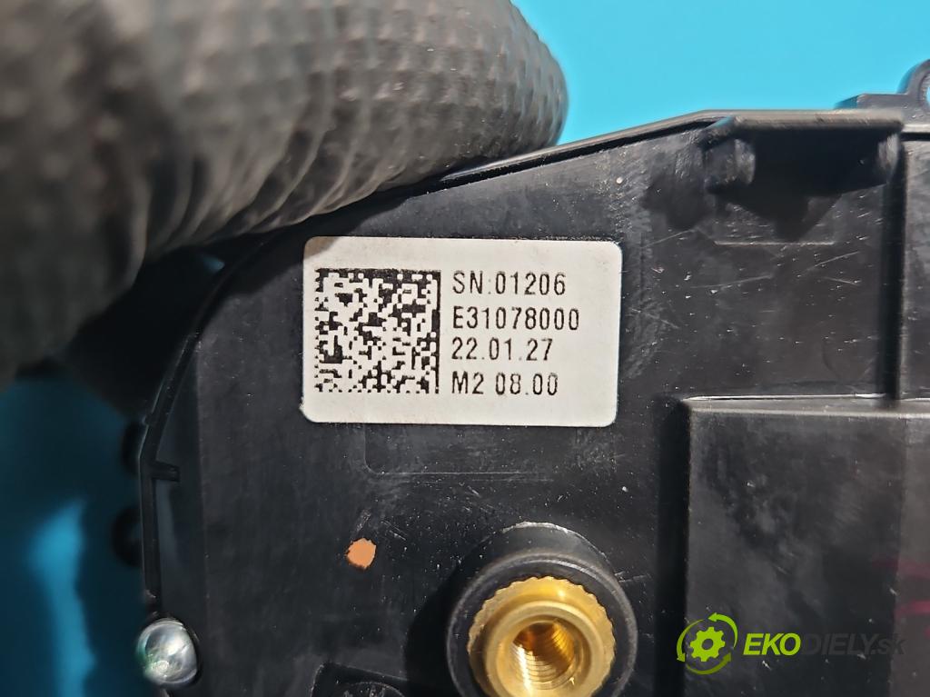 Bmw iX3 G08 0.0 elektrický: 286 HP automatic 210 kW  5- prepínač multifunkční: řízení: E31078000 (Prepínacie páčky pod volantom)