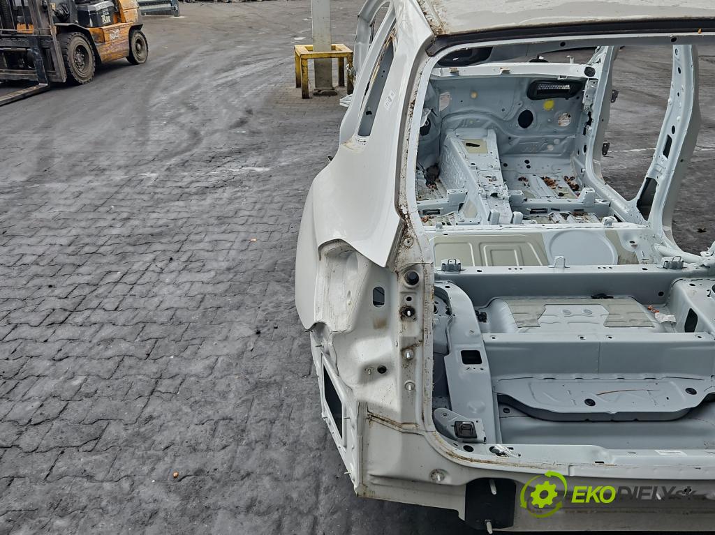 Bmw iX3 G08 0.0 elektrický: 286 hp automatic 210 kW  5- blatnik zadní levý