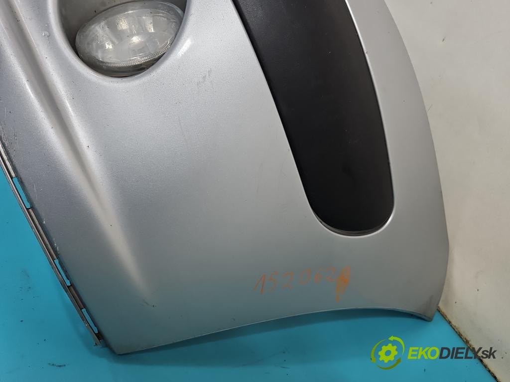 Citroen C3 I 2002-2009 1.4 HDI 68 hp manual 50 kW 1398 cm3 5- nárazník přední  (Klika dveří ostatní)