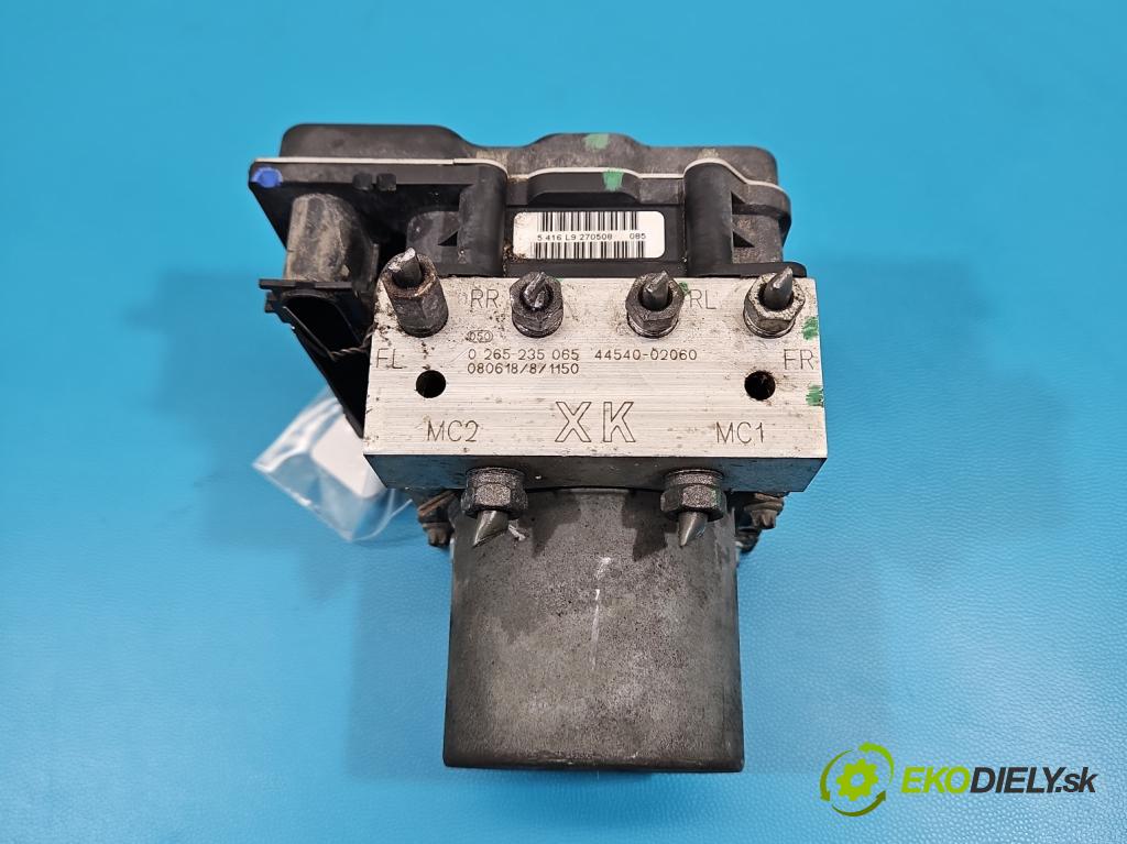 Toyota Auris I 2006-2013 1.6 VVTI 124hp manual 91 kW 1598 cm3 5- čerpadlo abs 0265950512 (Pumpa ABS)