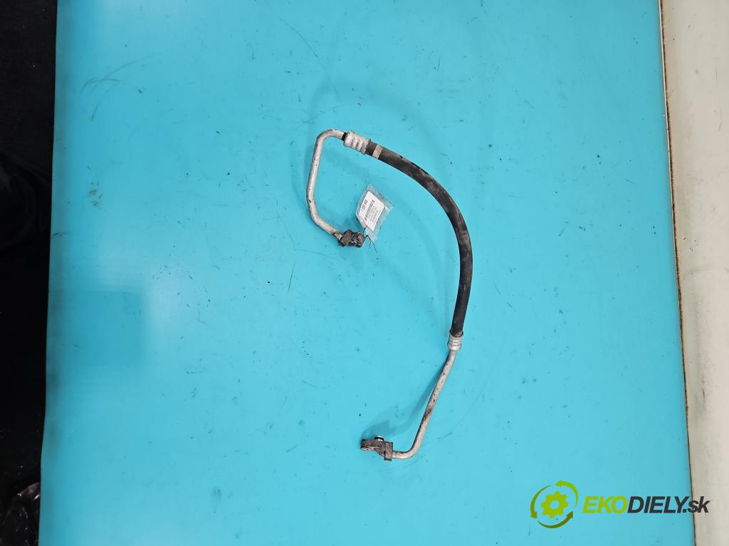 Toyota Auris I 2006-2013 1.6 VVTI 124hp manual 91 kW 1598 cm3 5- rúrka klimatizácie 