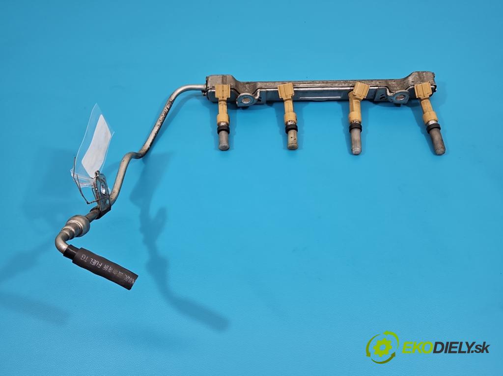 Toyota Auris I 2006-2013 1.6 VVTI 124hp manual 91 kW 1598 cm3 5- vstrek 23250-37010 (Vstrekovač paliva)