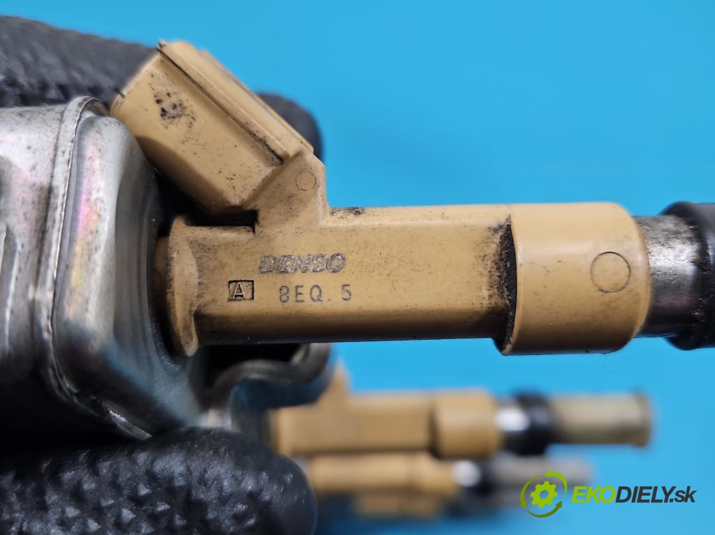 Toyota Auris I 2006-2013 1.6 VVTI 124hp manual 91 kW 1598 cm3 5- vstrek 23250-37010 (Vstrekovač paliva)