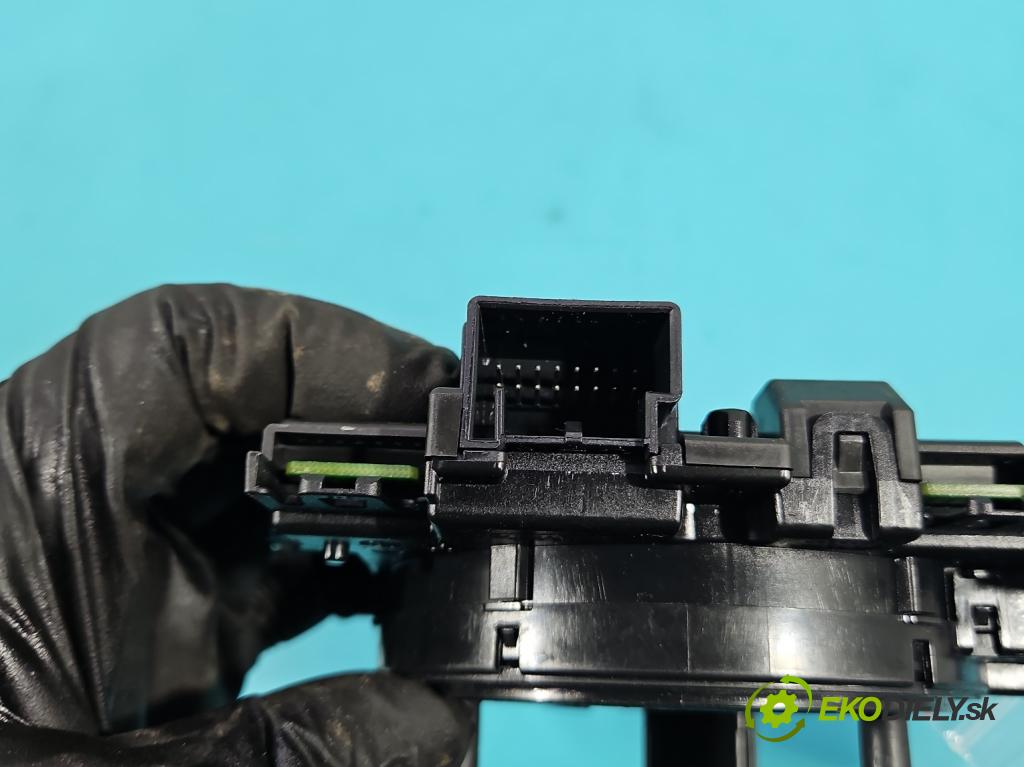 Skoda Octavia III 2013- 1.6 tdi 110 hp manual 81 kW 1598 cm3 5- Páska: airbag 5Q0953569A (Airbag)