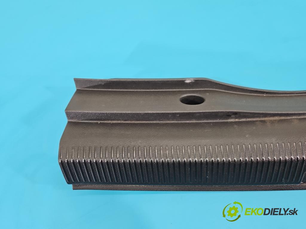 Vw Golf VI 2008-2013 1.6 TDI 90 HP manual 66 kW 1598 cm3 5- kryt plast 1K9863459A