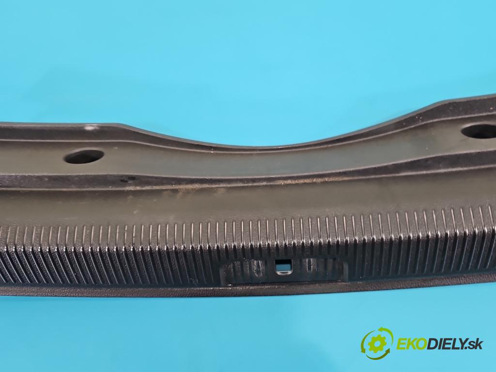 Vw Golf VI 2008-2013 1.6 TDI 90 HP manual 66 kW 1598 cm3 5- kryt plast 1K9863459A