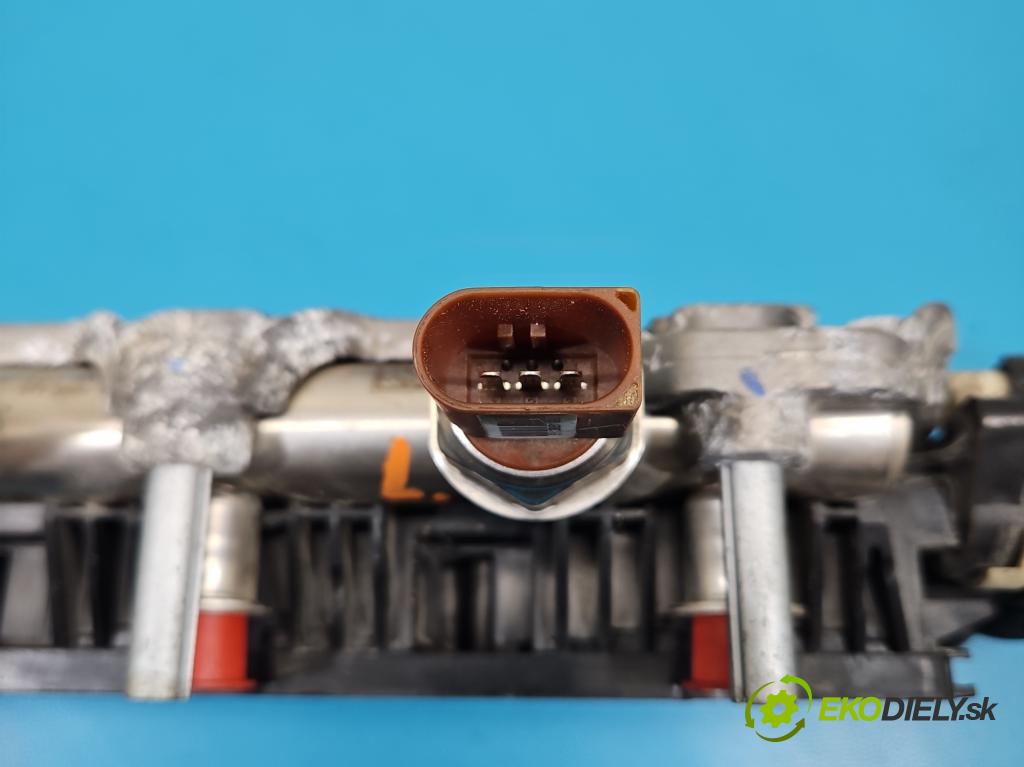 Audi Q5 2008-2016 3.0 tfsi: 272 HP automatic 200 kW 2995 cm3 5- lišta vstrekovacia 06E133109AL (Vstrekovacia lišta)