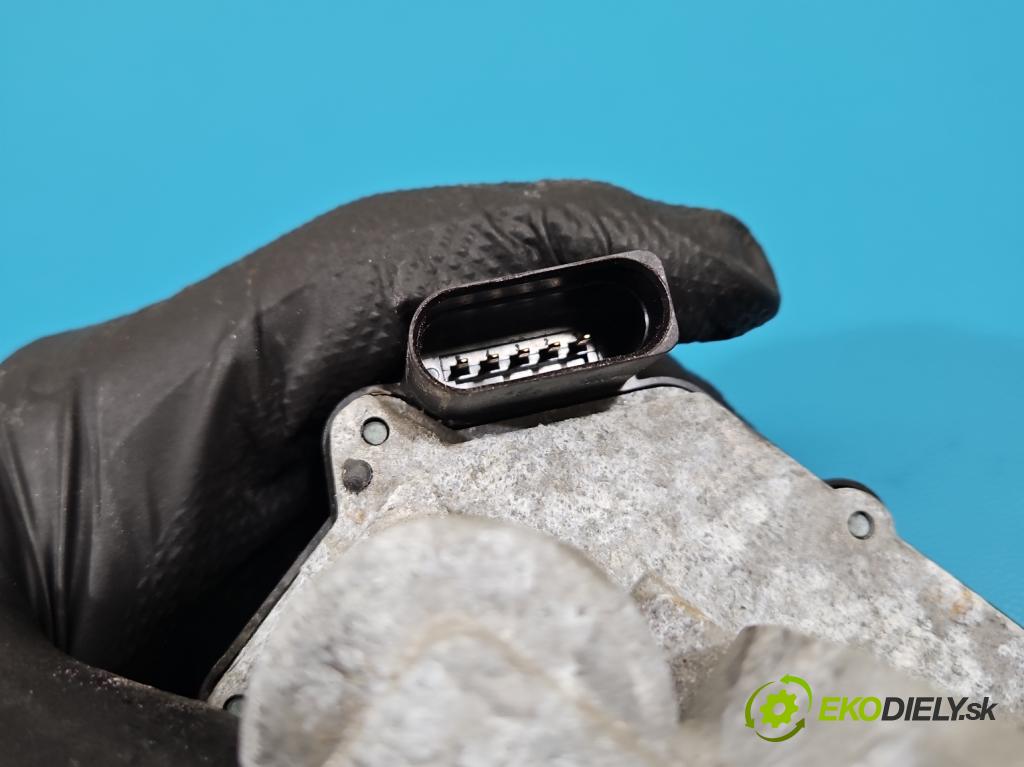 Audi Q5 2008-2016 3.0 tfsi: 272 HP automatic 200 kW 2995 cm3 5- klapka 057128063D (Škrtiaca klapka)