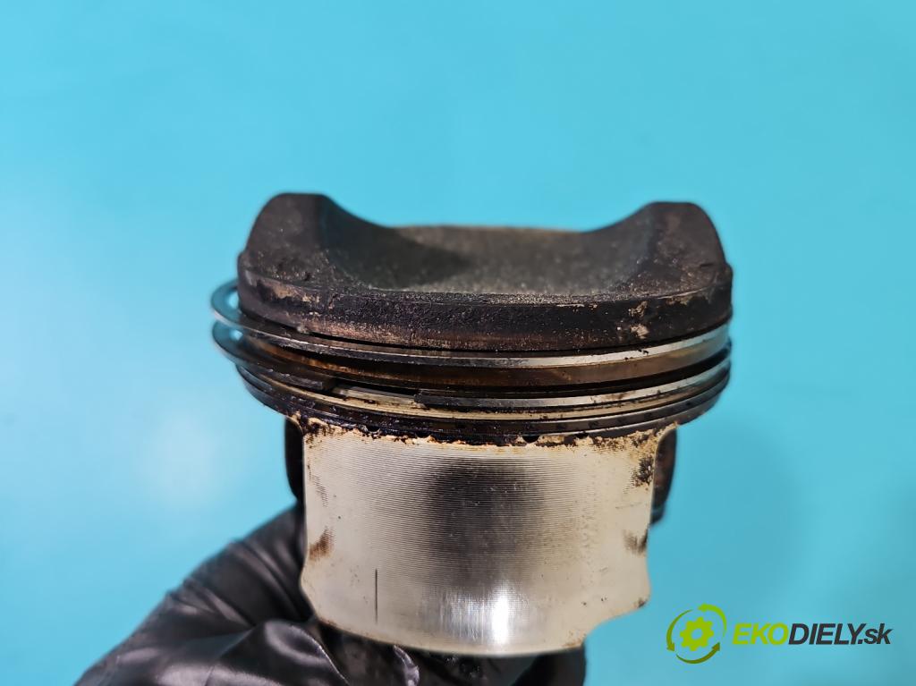 Audi Q5 2008-2016 3.0 tfsi: 272 HP automatic 200 kW 2995 cm3 5- piest  (Piest)