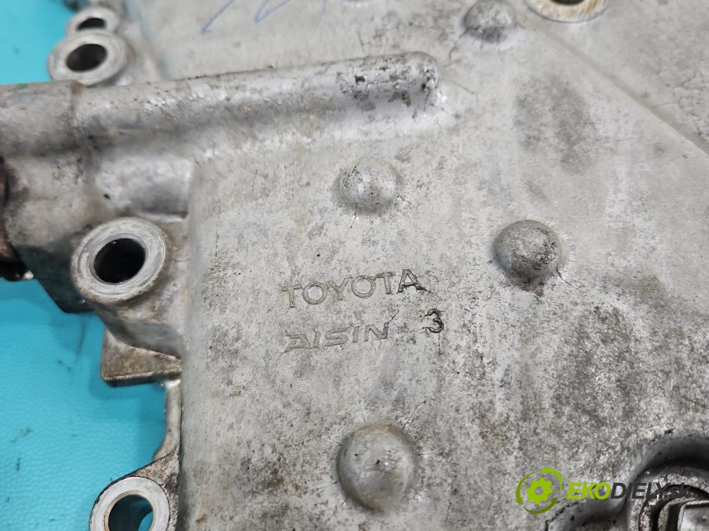 Toyota Auris I 2006-2013 1.6 VVTI 124 hp manual 91 kW 1598 cm3 5- obal vačkový 1ZR-E12 (Kryt motoru )