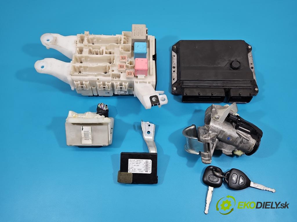 Toyota Auris I 2006-2013 1.6 VVTI 124hp manual 91 kW 1598 cm3 5- riadiaca jednotka motora 89661-02E51
