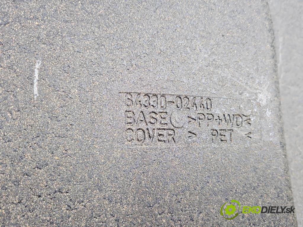 Toyota Auris I 2006-2013 1.6 VVTI 124hp manual 91 kW 1598 cm3 5- zadná 64330-02440 (Pláto kufra)