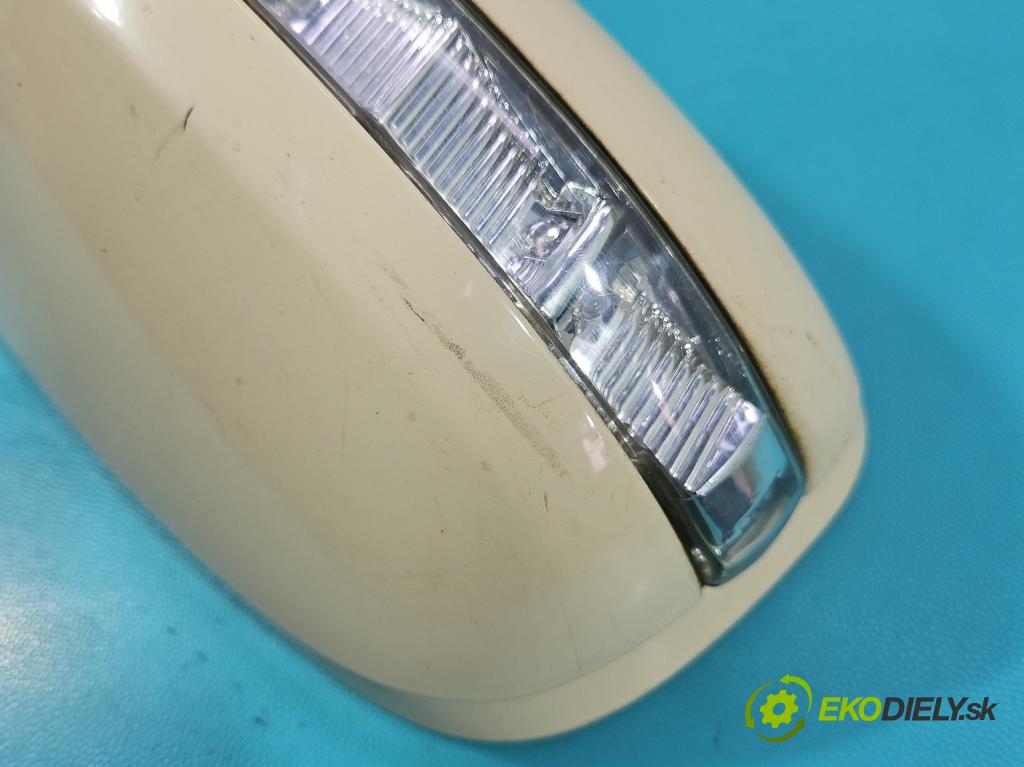 Mercedes E W211 2002-2009 2.2 cdi 136 HP automatic 100 kW 2148 cm3 5- zrkadlo pravé  (Kľučka dverí ostatné)