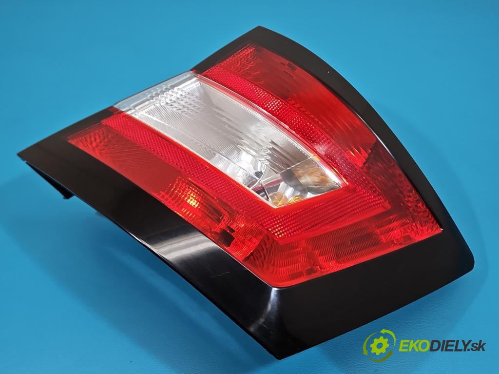 Skoda Fabia III 2014- 2021 1.2 TSI 110 HP manual 81 kW 1197 cm3 5- svetlo / reflektor zadné pravé 6V9945096 (Kľučka dverí ostatné)