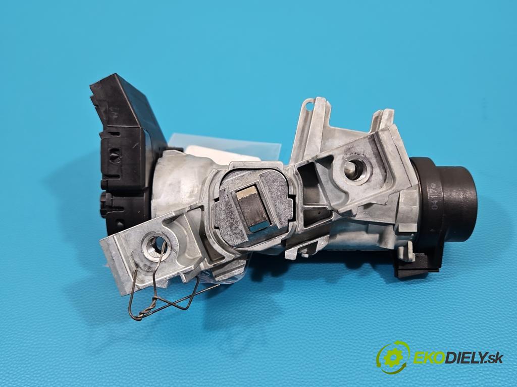 Skoda Fabia III 2014- 2021 1.2 TSI 110 HP manual 81 kW 1197 cm3 5- Spínačka 1K0905851D (Spínacia skrinka)