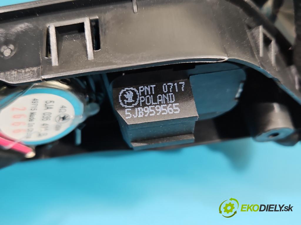 Skoda Fabia III 2014- 2021 1.2 TSI 110 HP manual 81 kW 1197 cm3 5- rukoväť uvnitř: predné ľavé