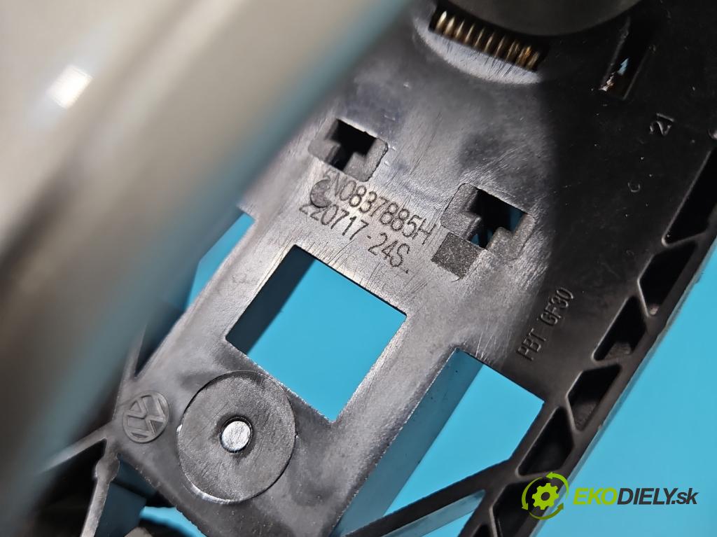 Skoda Fabia III 2014- 2021 1.2 TSI 110 HP manual 81 kW 1197 cm3 5- rukoväť predné ľavé mimo:  (Kľučka dverí vonkajšia predná ľavá)