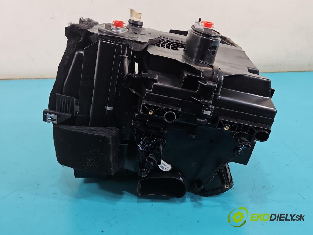 Skoda Fabia III 2014- 2021 1.2 TSI 110 HP manual 81 kW 1197 cm3 5- radiator 6V1816001B (Radiátor kúrenia)