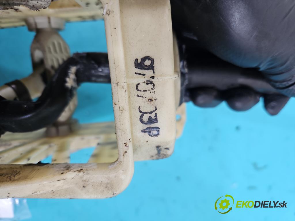 Daewoo Lanos 1.5 8v 0KM manual  1498 cm3 4- Páka: Změny: stupeň,rýchlosť  (Rýchlostná páka (kulisa))