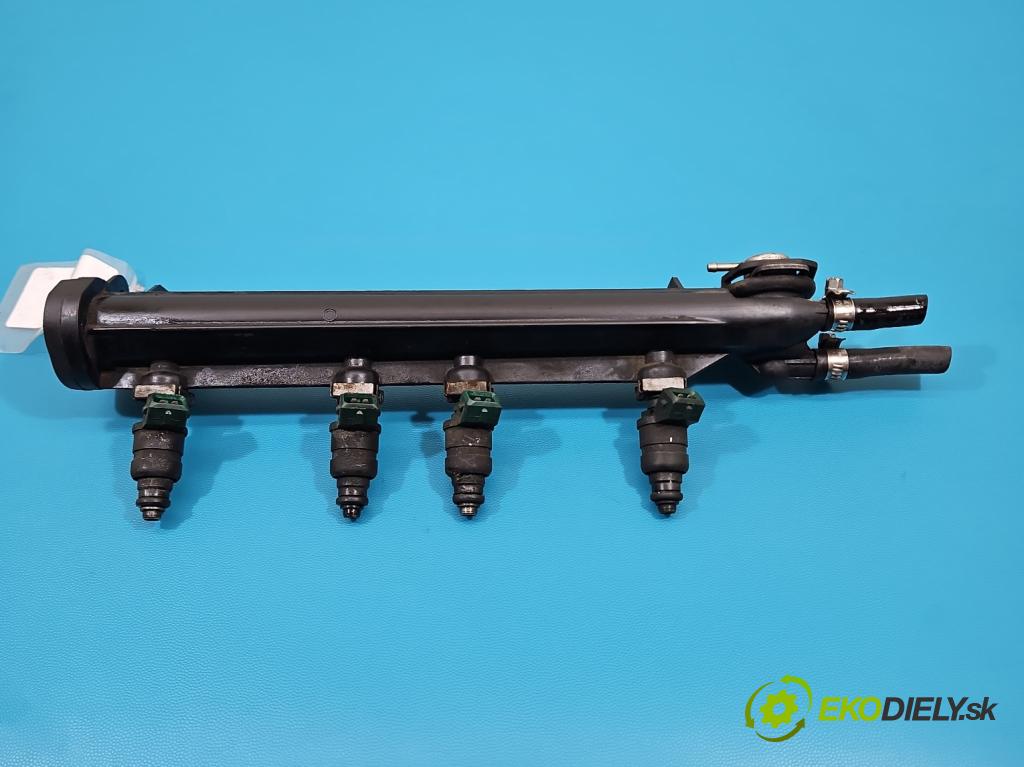 Seat Leon I 1999-2005 1.6 SR 101 HP manual 74 kW 1595 cm3 5- vstrek 037906031AA (Vstrekovač paliva)